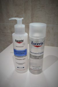 Eucerin　ユーセリンの洗顔と化粧水を使っています