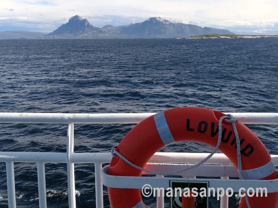 View from ferry, Lovund